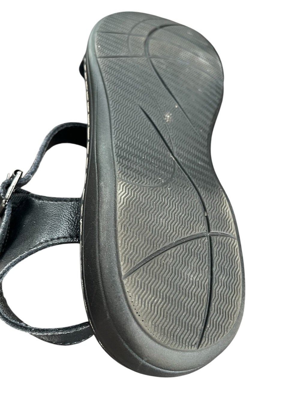 Women's Black Adjustable Strap Sandals Comfortable Size 9 Everyday Shoes - Picture 2 of 4